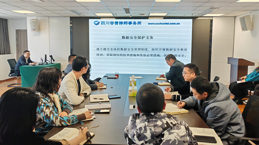 培訓(xùn)現(xiàn)場(chǎng) 培訓(xùn)現(xiàn)場(chǎng)